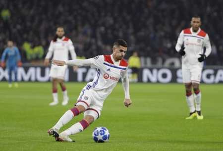 次比赛中看 次比赛中看