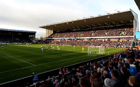 个站出来 个站出来